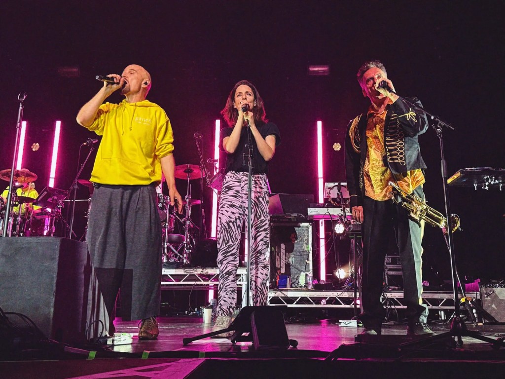 REVIEW: James – Corn Exchange, Edinburgh&nbsp;(22/05/25)